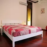 Clorinda's 3*