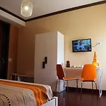 Clorinda's לינה וארוחת בוקר 3*